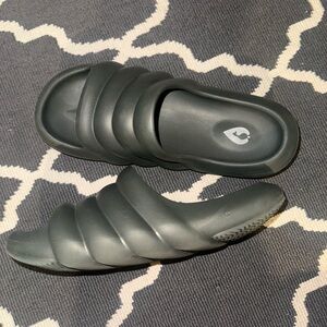 Sporto Dark Green Comfort Slides